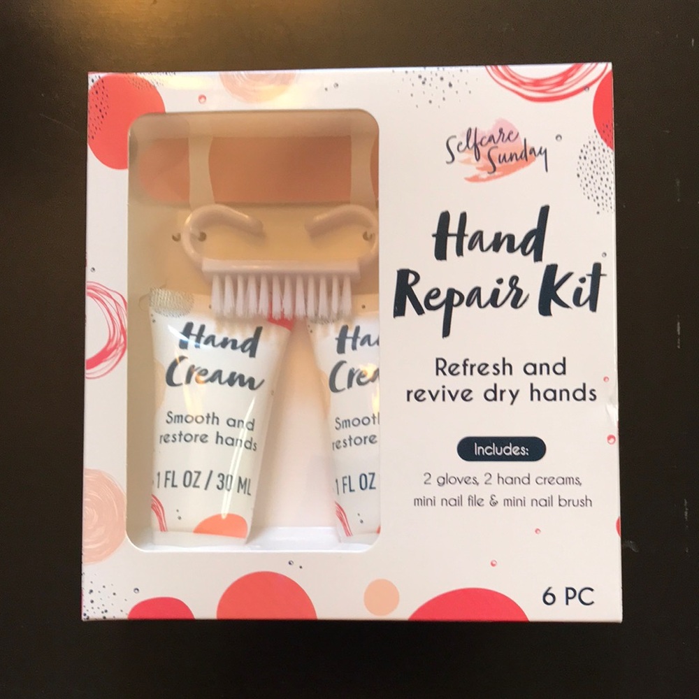 Lotion Hand repair kit mini nail brush & nail file 2 gloves 2 hand creams NWT